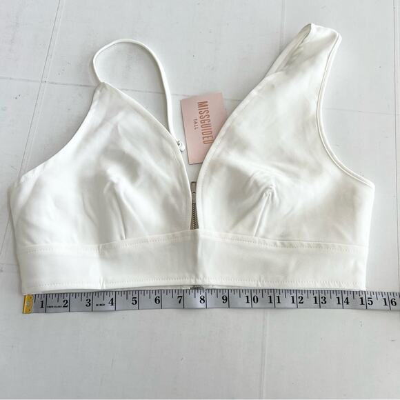 New MISSGUIDED Elegant Tall Asymmetrical White Bralet Crop Top Women's SIZE 8 - Picture 6 of 7
